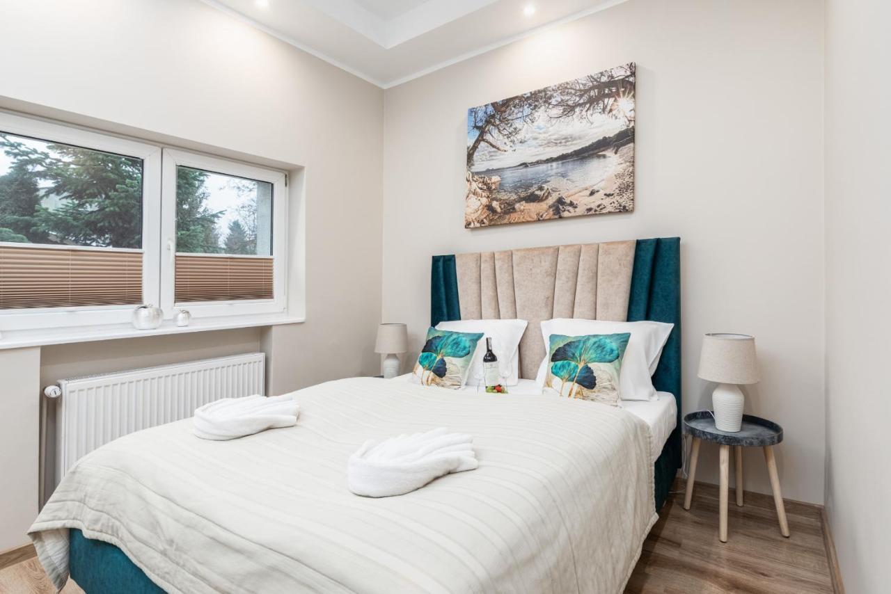 Spacious Apartment Near Wolin National Park By Noclegi Renters Miedzyzdroje Kültér fotó